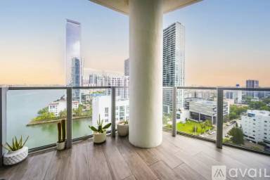 Main picture of Biscayne Beach