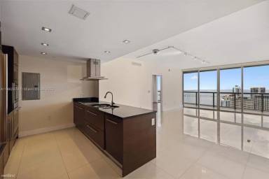 Main picture of Icon Brickell Condos