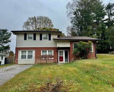 Main picture of 1102 N Justice St