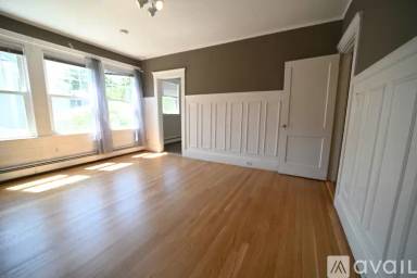 Main picture of 30 Kirkwood Rd