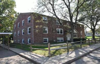 Main picture of 2641-2643 N Main St Apartments