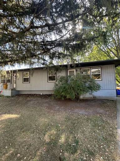 Main picture of 425 Heritage Pl