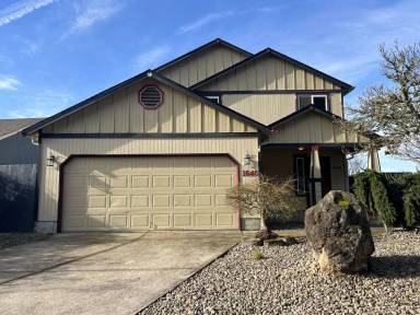 Main picture of 1640 S 60th St