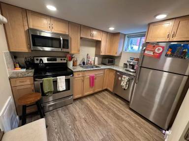Main picture of 391-393 Washington St Apartments