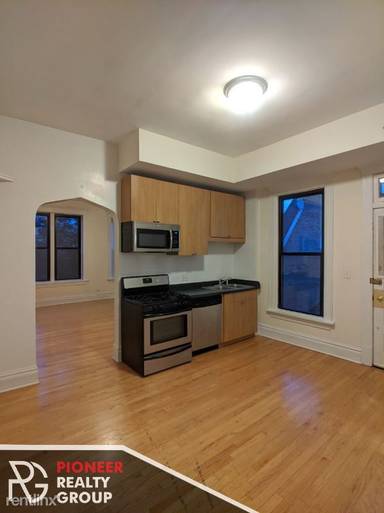 Main picture of 2134 W Concord Pl