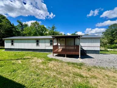 Main picture of 1012 Ross Ln