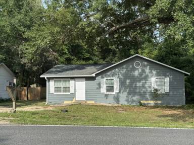 Main picture of 151 Iron Bridge Rd