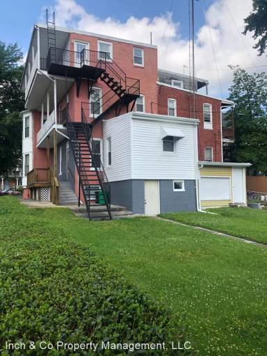 Main picture of 1207 N George St