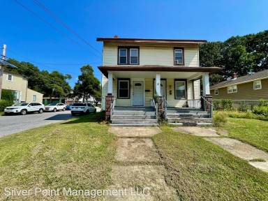 Main picture of 606 Delaware Ave