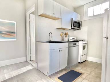 Main picture of 116 Walnut Ave