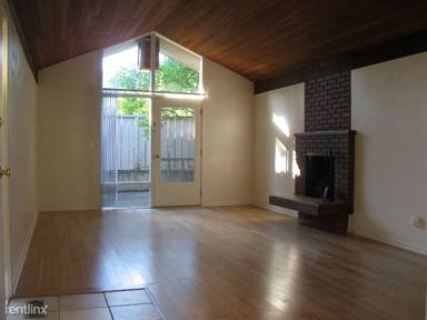 Main picture of 6780 SW Canyon Ter