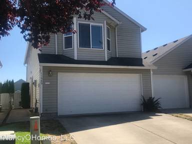 Main picture of 11545 NE 32nd St