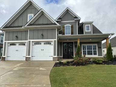 Main picture of 6619 Camilla Dr NW