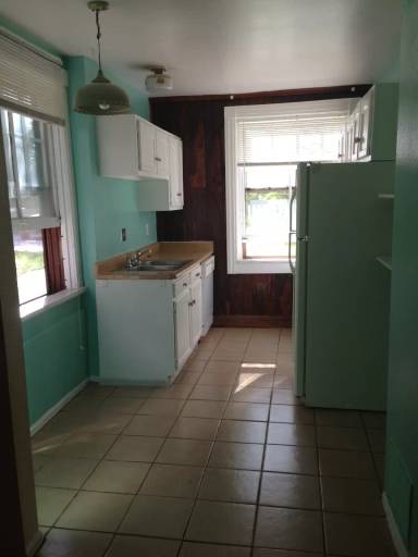 Main picture of 412 Walnut St