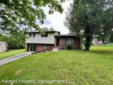 Main picture of 903 Valerie Ln