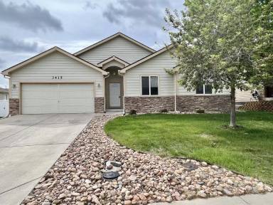 Main picture of 3415 Syrah St