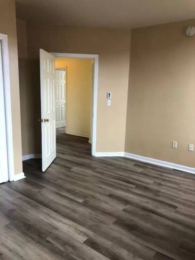 Main picture of 150 Spring St