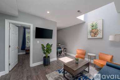Main picture of 1705 W Virginia Ave NE