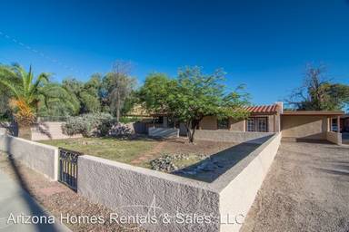 Main picture of 1474 E Hedrick Dr