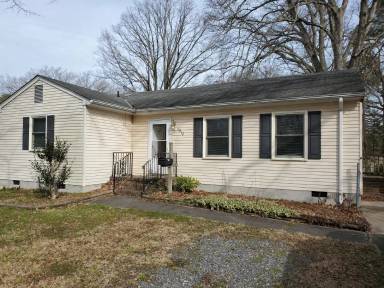 Main picture of 5912 Madison Ave