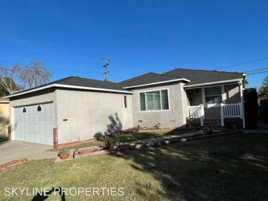 Main picture of 4634 Obispo Ave