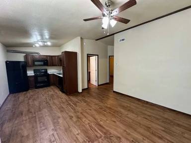 Main picture of 358 Brighton Oaks Dr