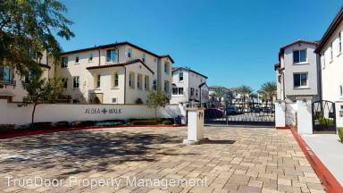 Main picture of 8265 Luna Way