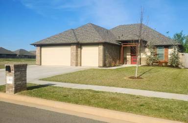 Main picture of 3915 Catalina Ct