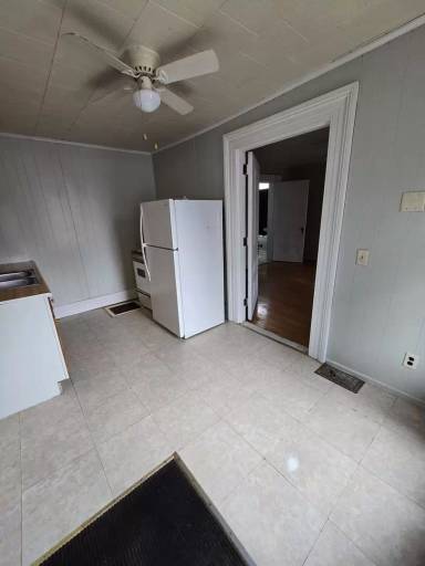 Main picture of 430 Ford St