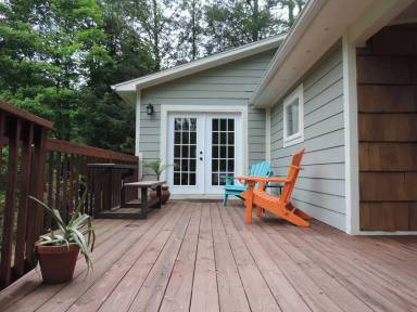 Main picture of 338 Walnut Ln