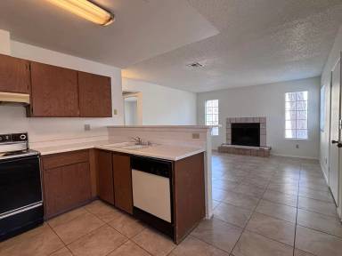 Main picture of 2686 Aarondavid Dr