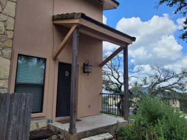 Main picture of 800 Grassy Knl