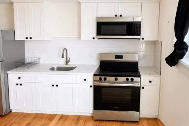 Main picture of 84 Maple Ave