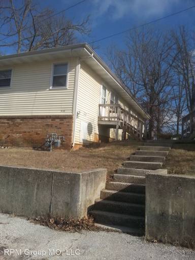 Main picture of 306 S 9th Ave