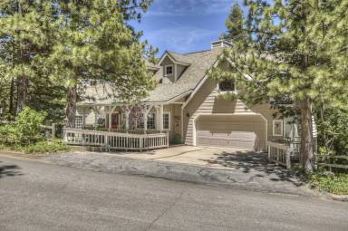 Main picture of 155 Cypress Dr