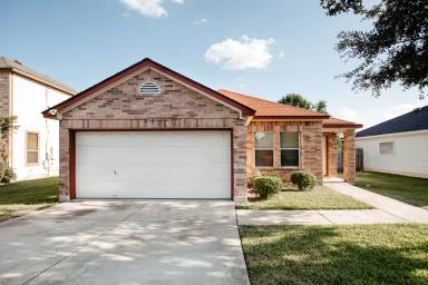 Main picture of 1224 Apollo Cir