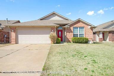 Main picture of 1924 Frost Ln