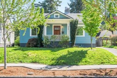 Main picture of 4404 SE 29th Ave