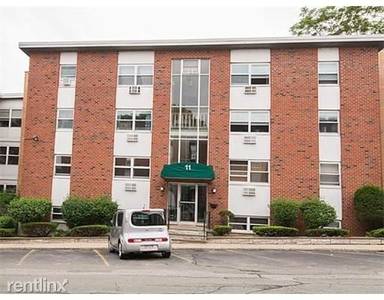 Main picture of 11 Commonwealth Ct
