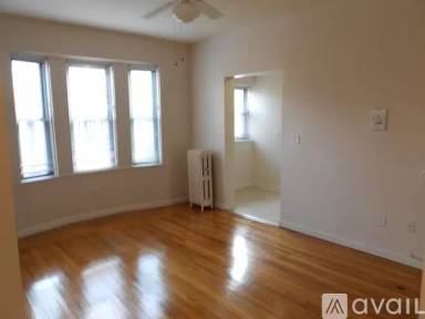 Main picture of 33 Edgerly Rd