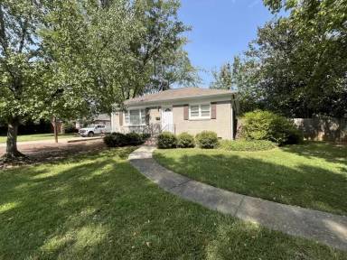 Main picture of 2135 Providence Rd