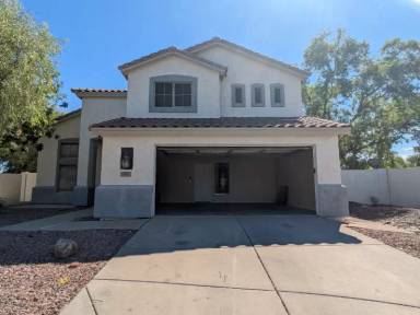 Main picture of 204 W Goldfinch Way