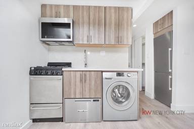 Main picture of 120 E 4th St