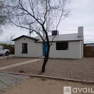 Main picture of 4150 E Camino de Palmas