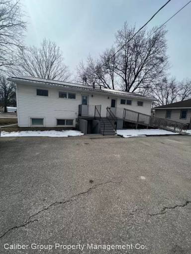 Main picture of 2000 Falls Ave