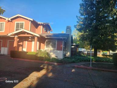 Main picture of 275 E Cotati Ave