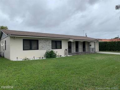 Main picture of 12310 SW 39th St