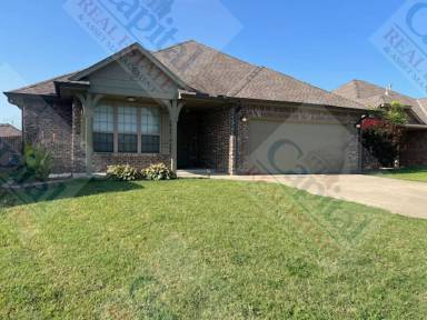 Main picture of 20630 Frontier Pl