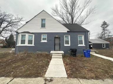 Main picture of 4800 Buckingham Ave