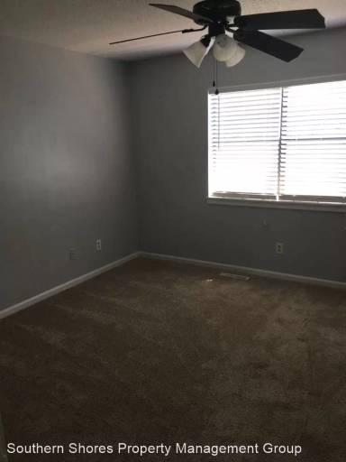 Main picture of 1415 Dove Run Dr